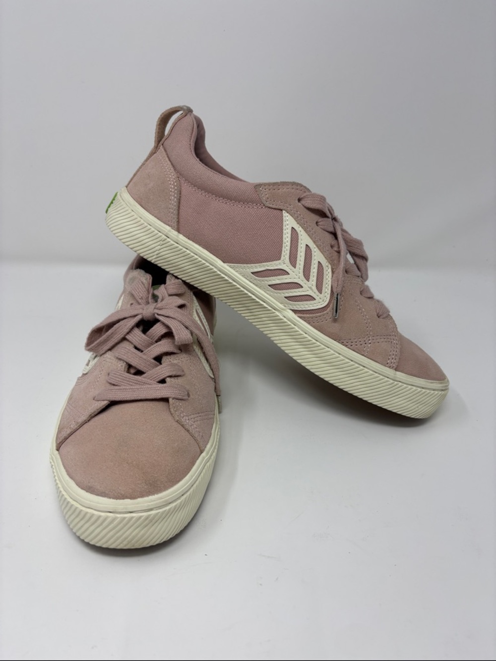 Cariuma | catiba pro Blush Pink Casual Lace-Up Sneakers 9